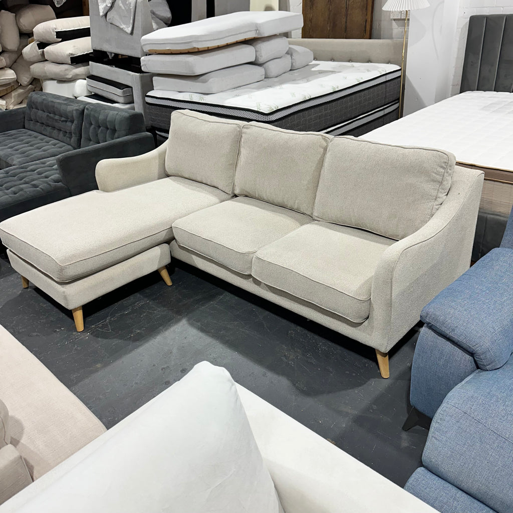 ✨ Freedom Furniture – Maddox Reversible Chaise Sofa | As New | $750 ✨
