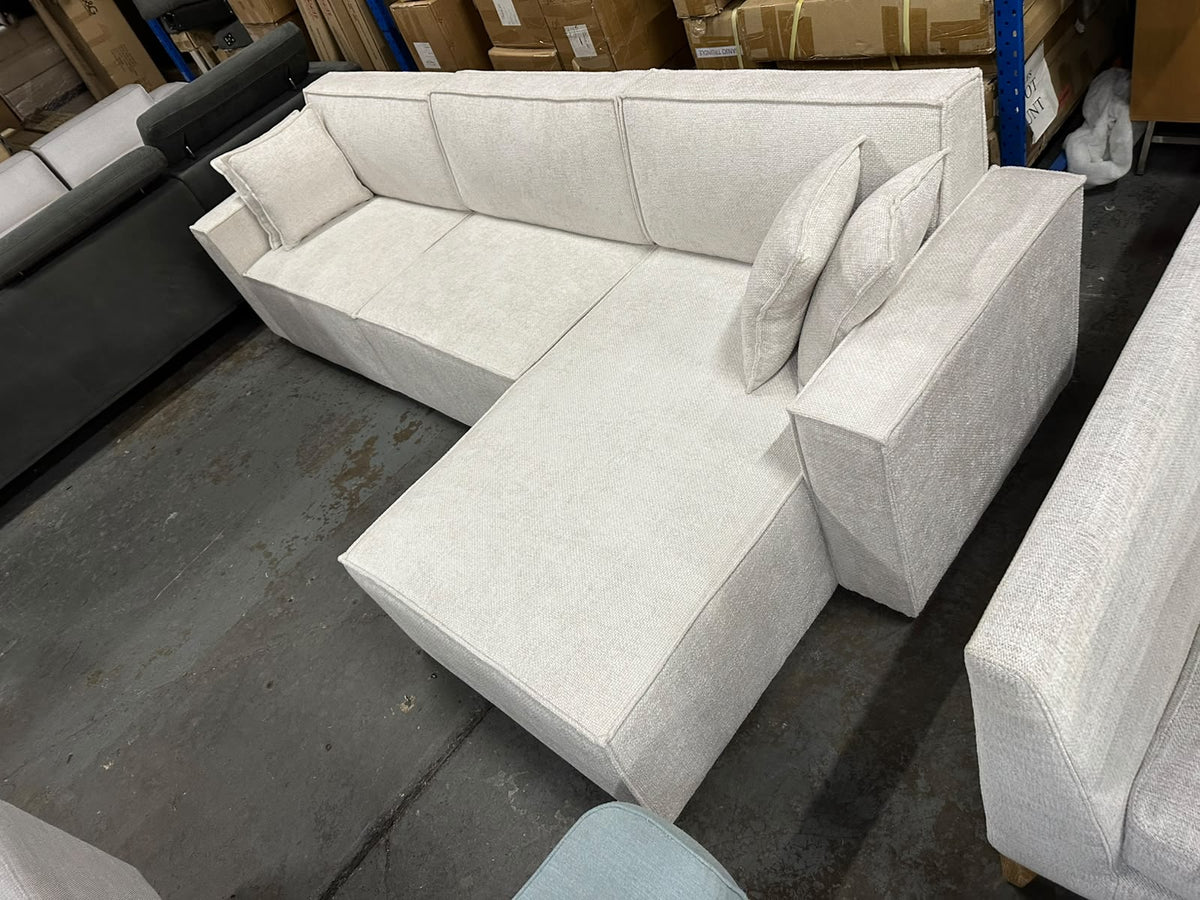 Carelli Reversible Chaise Sofabed & Queen Bed Set
