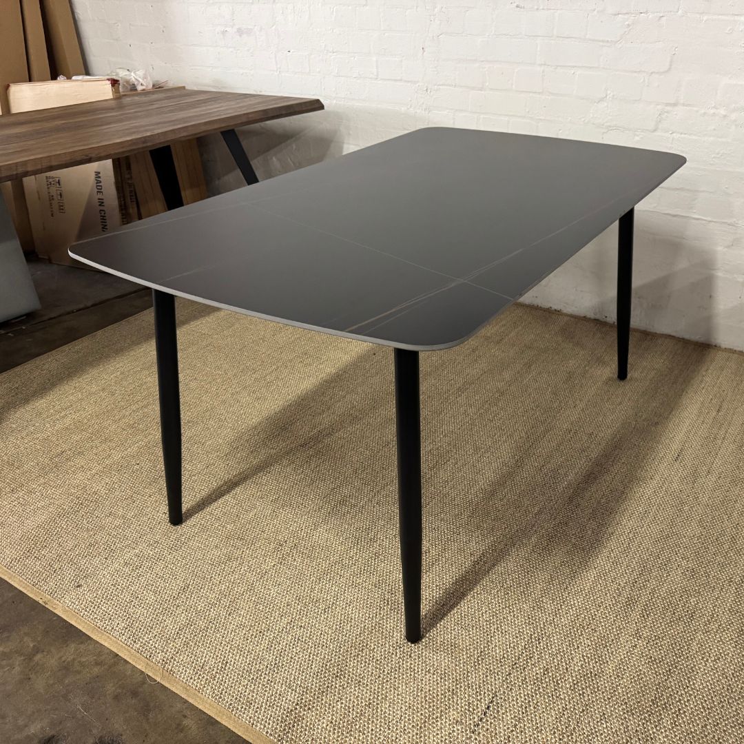 Dineux Dining Table