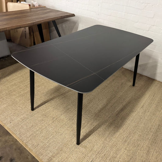 Dineux Dining Table